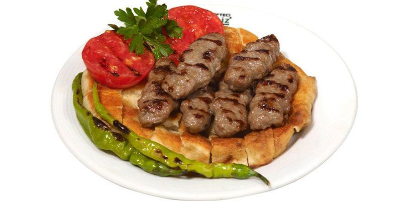 Akhisar Köfte Tarifi ve Malzemeleri