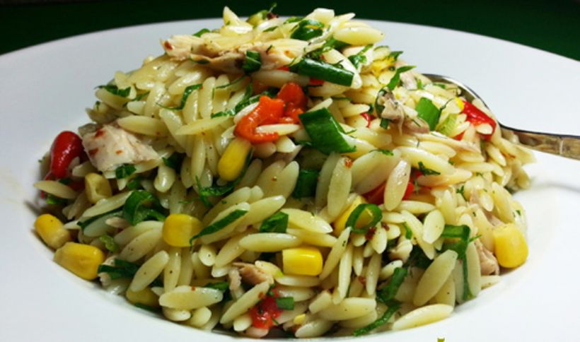 8 Kişilik Arpacık Salatası Tarifi ve Malzemeleri