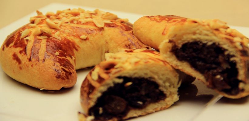 8 Kişilik Ay Çöreği Tarifi Tarifi ve Malzemeleri