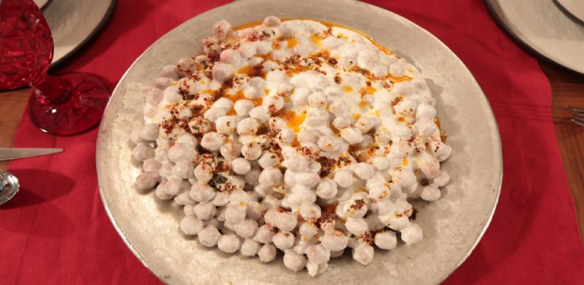 8 Kişilik Ayranlı Köfte Tarifi ve Malzemeleri