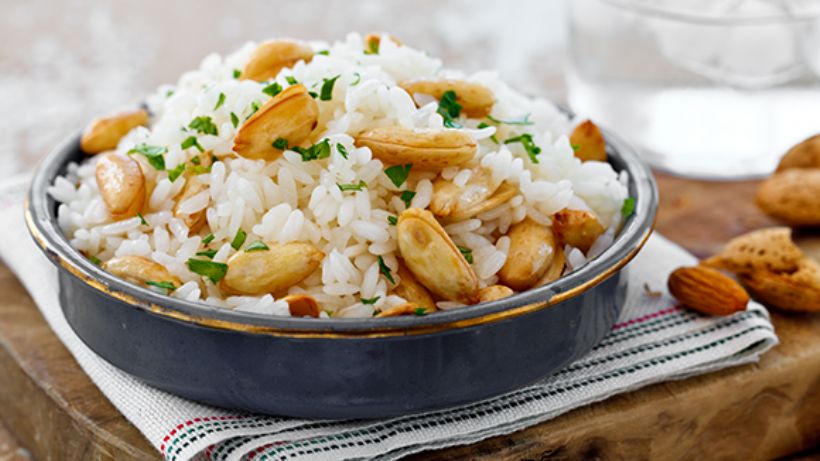 Bademli Pilav Tarifi ve Malzemeleri