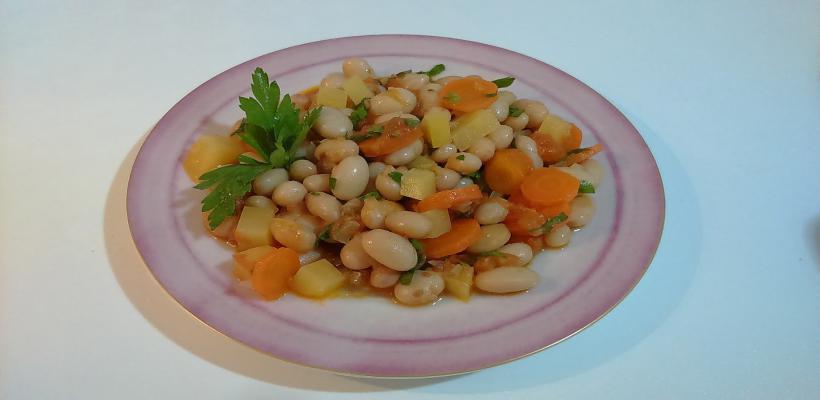 8 Kişilik Barbunya Pilaki Tarifi ve Malzemeleri