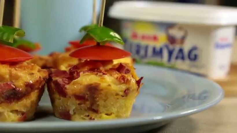 8 Kişilik Bayat Ekmekten Kahvaltılık Tarifi ve Malzemeleri