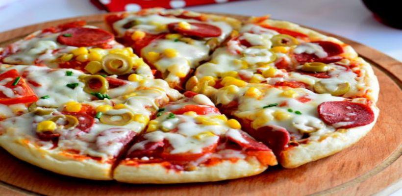Bazlamadan Pizza Tarifi ve Malzemeleri