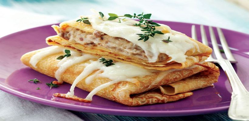 8 Kişilik Beşamel Soslu Kıymalı Krep Tarifi ve Malzemeleri