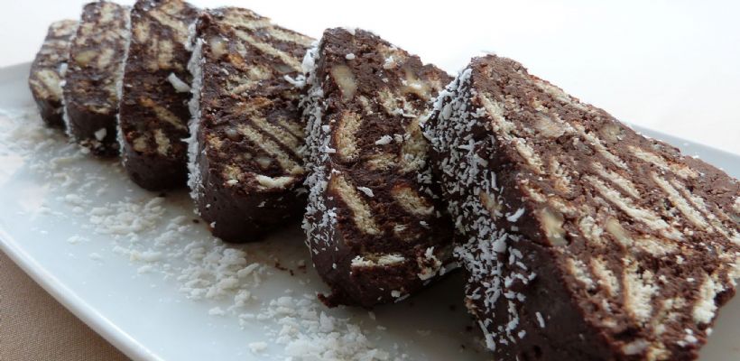 8 Kişilik Bisküvili Mozaik Kek Tarifi Tarifi ve Malzemeleri