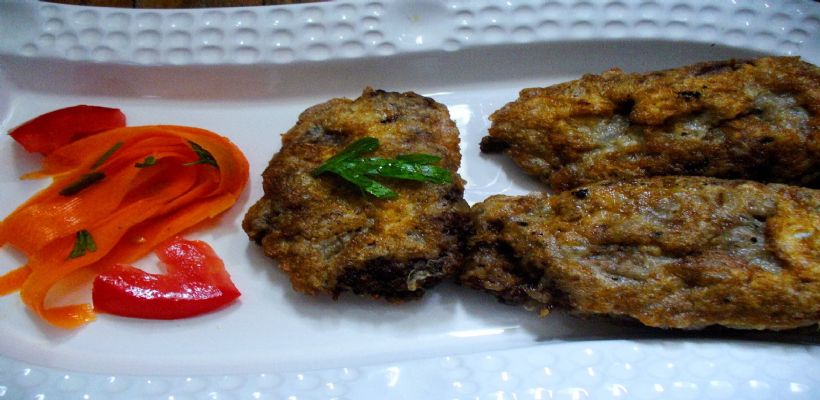 Bulgurlu Kadınbudu Köfte Tarifi ve Malzemeleri