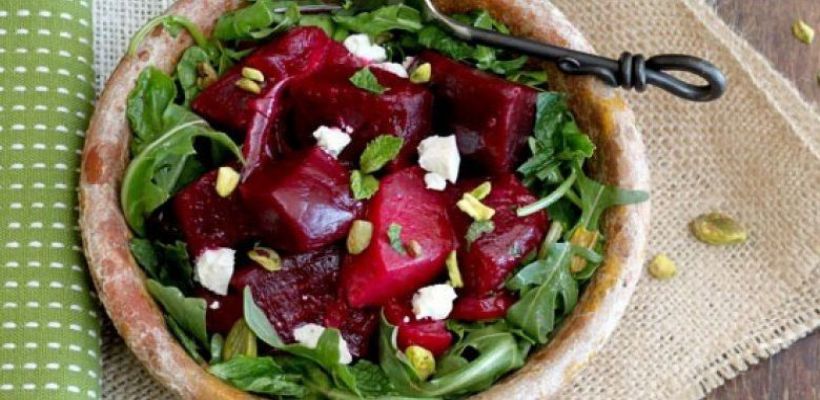 8 Kişilik Bulgurlu Pancar Salatası Tarifi ve Malzemeleri