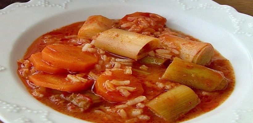 8 Kişilik Bulgurlu Pırasa Yemeği Tarifi ve Malzemeleri