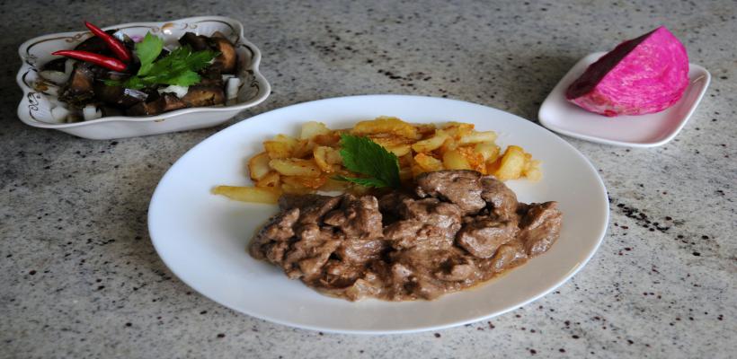 Ciğer Yahni Tarifi ve Malzemeleri