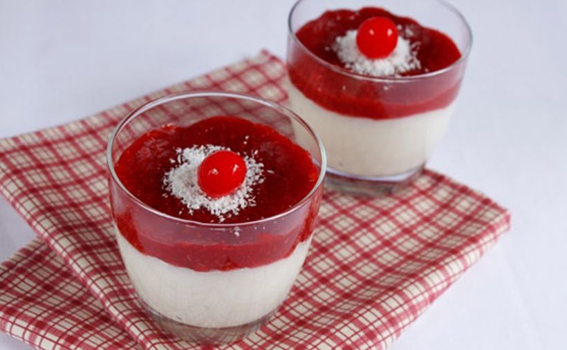 Çilekli Muhallebi Tarifi ve Malzemeleri