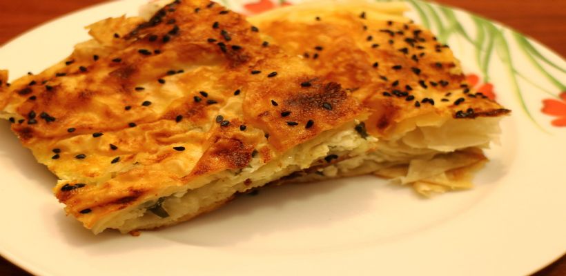 8 Kişilik Çökelekli Börek Tarifi ve Malzemeleri