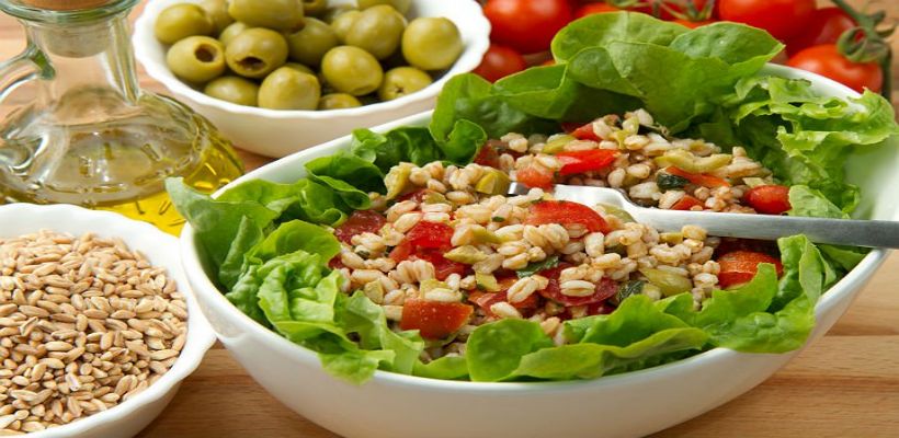 8 Kişilik Diyet Bulgur Salatası Tarifi ve Malzemeleri