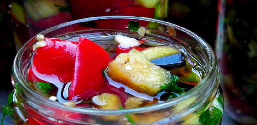 Doğrama Patlıcan Turşusu Tarifi ve Malzemeleri