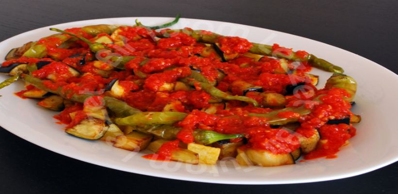 Domates Soslu Patates Kızartması Tarifi ve Malzemeleri