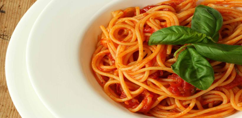 Domatesli Spagetti Sosu Tarifi ve Malzemeleri