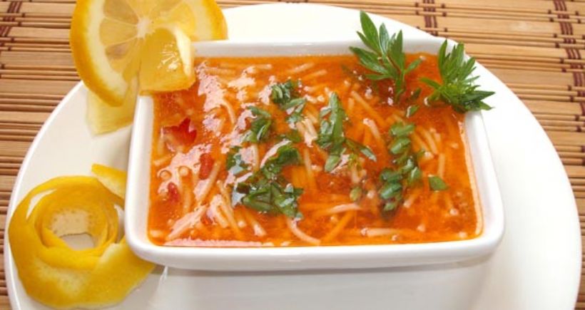 Domatesli Tel Şehriye Çorbası Tarifi ve Malzemeleri