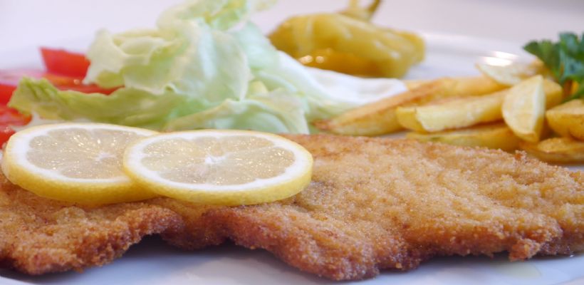 Dondurulmuş Tavuk Şinitzel Tarifi ve Malzemeleri