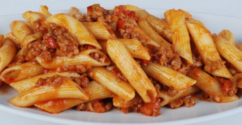 8 Kişilik Düdük Makarna Tarifi ve Malzemeleri