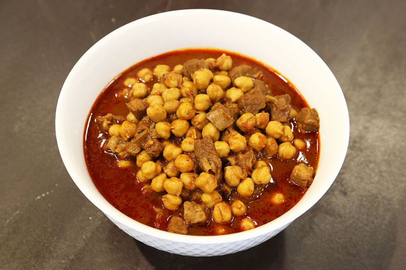 Düdüklüde Etli Nohut Tarifi ve Malzemeleri