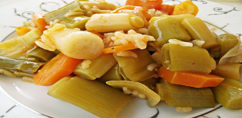 8 Kişilik Düdüklüde Pırasa Yemeği Tarifi ve Malzemeleri