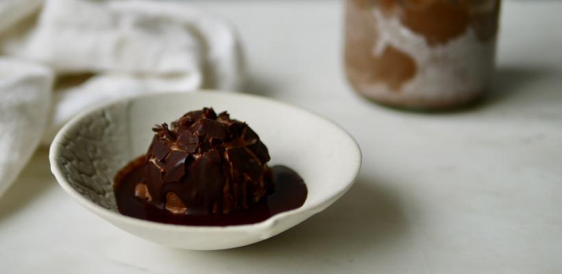 8 Kişilik Ekler Çikolata Sosu Tarifi ve Malzemeleri