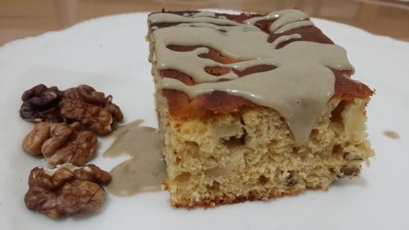 Elmalı Tahinli Kek Tarifi ve Malzemeleri