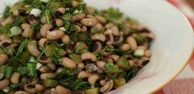 Erişteli Yeşil Mercimek Salatası Tarifi ve Malzemeleri