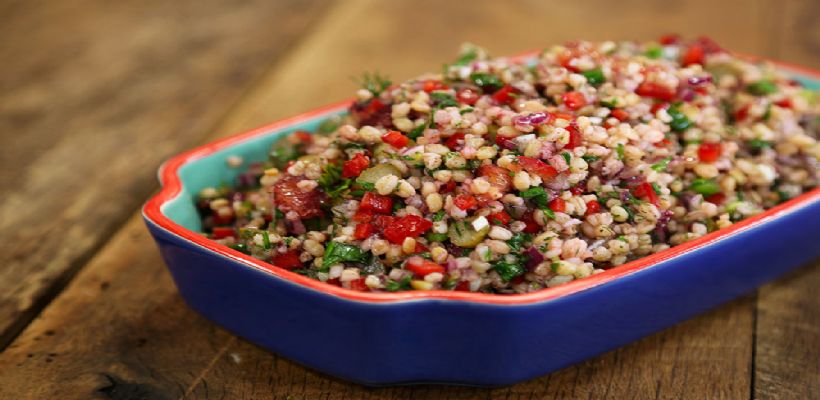 8 Kişilik Esmer Bulgur Salatası Tarifi ve Malzemeleri