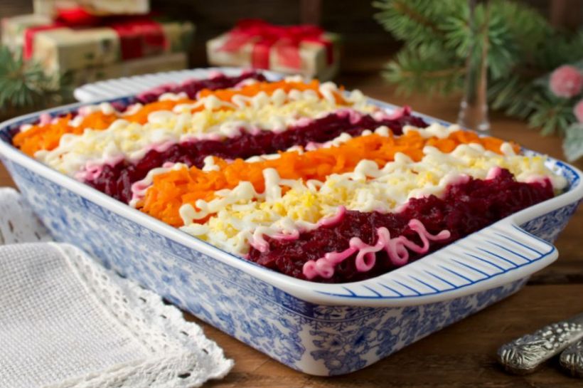 Etimekli Salata Tarifi ve Malzemeleri