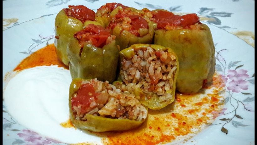 Etli Biber Dolması Tarifi ve Malzemeleri