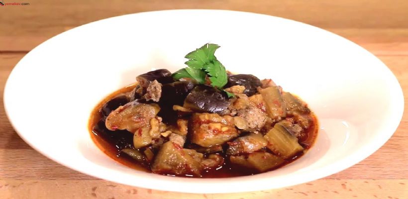 8 Kişilik Etli Patlıcan Yemeği Tarifi ve Malzemeleri