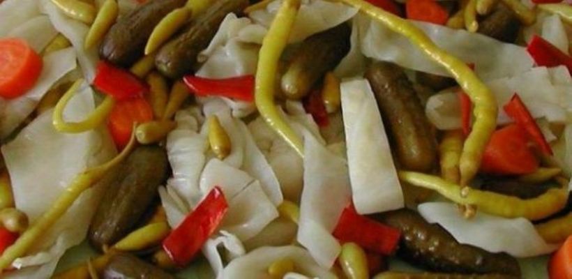 8 Kişilik Ev Turşusu Tarifi ve Malzemeleri