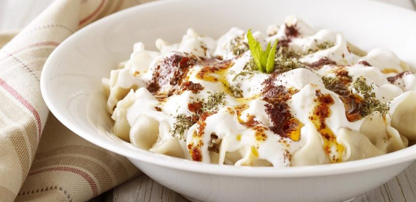 8 Kişilik Ev Yapımı Mantı Tarifi ve Malzemeleri
