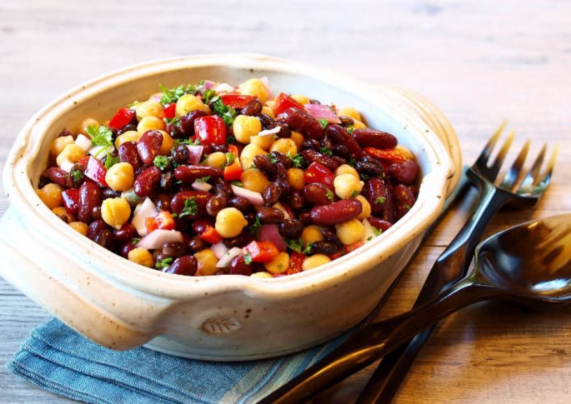 Fasulye Salatası Tarifi ve Malzemeleri