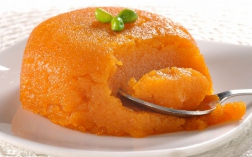 8 Kişilik Fırında İrmik Tatlısı Tarifi ve Malzemeleri