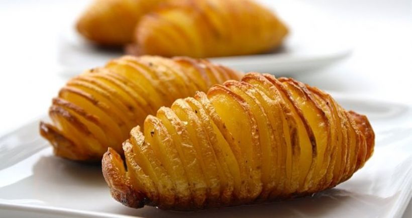 Fırında Kahvaltılık Patates Tarifi ve Malzemeleri