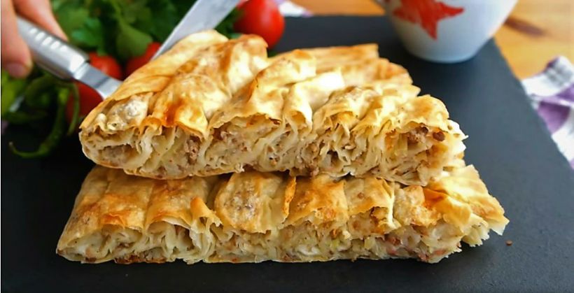 Fırında Kıymalı Börek Tarifi ve Malzemeleri