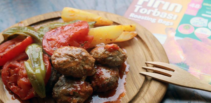 8 Kişilik Fırında Köfte Patates Kızartması Tarifi ve Malzemeleri