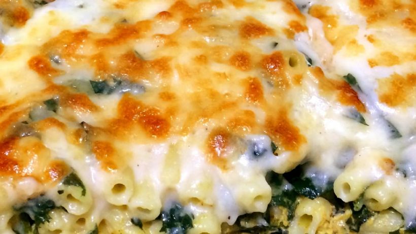 8 Kişilik Fırında Makarna Böreği Tarifi ve Malzemeleri