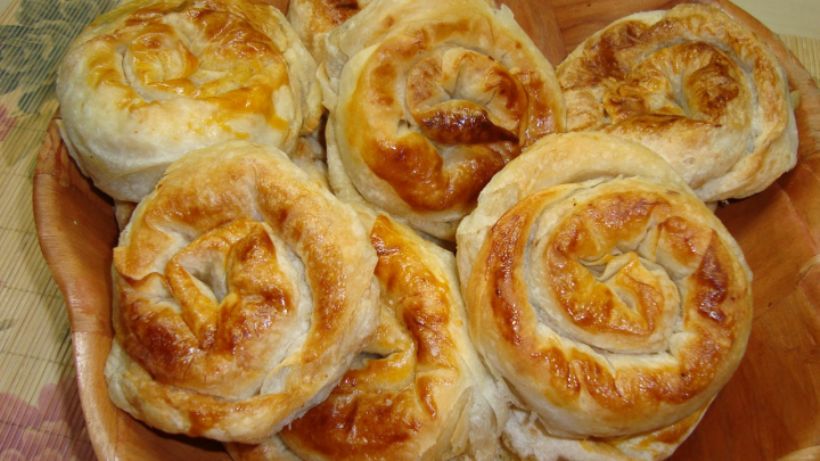 Fırında Patatesli Börek Tarifi ve Malzemeleri