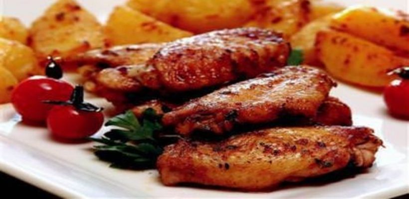 8 Kişilik Fırında Patatesli Tavuk Kanat Tarifi ve Malzemeleri