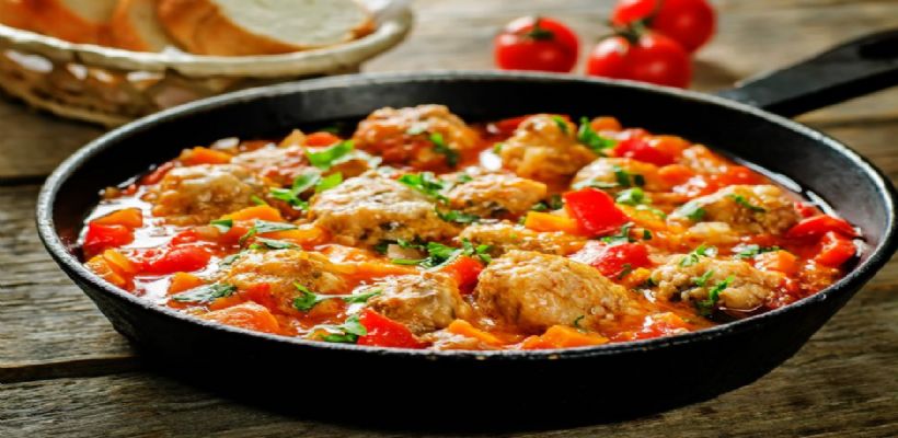 8 Kişilik Fırında Sebzeli Köfte Tarifi ve Malzemeleri
