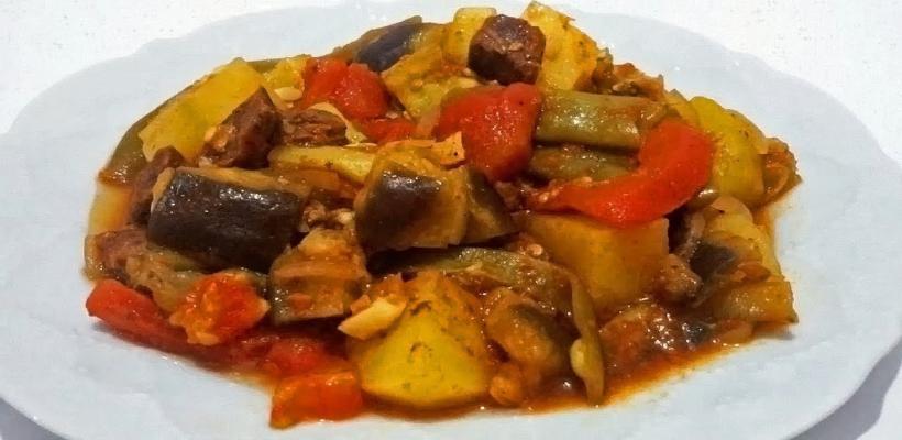 8 Kişilik Fırında Türlü Tarifi ve Malzemeleri