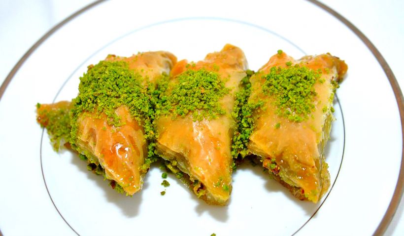 Fıstıklı Şöbiyet Tarifi ve Malzemeleri