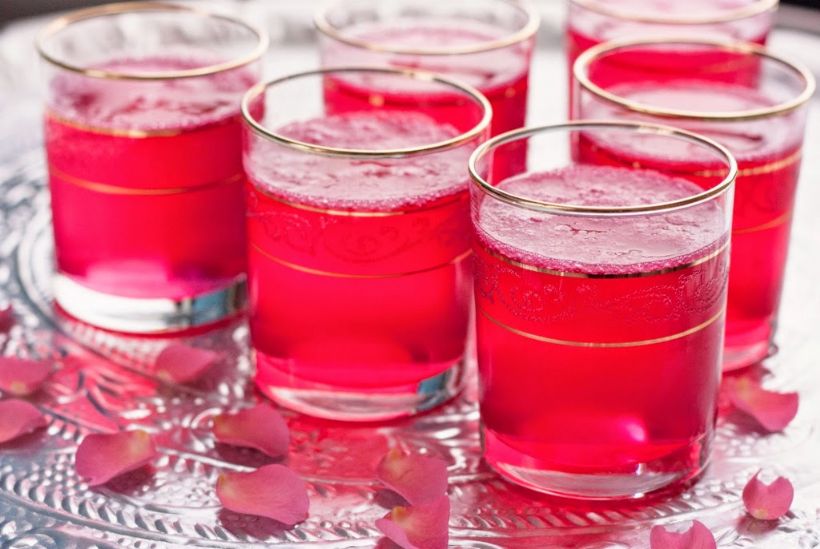 Gül Suyu Limonatası Tarifi ve Malzemeleri