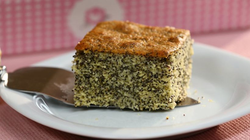 8 Kişilik Haşhaşlı İrmikli Revani Tarifi ve Malzemeleri