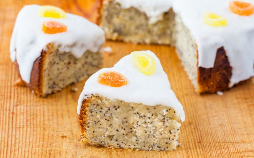 8 Kişilik Haşhaşlı Tatlı Tarifi ve Malzemeleri