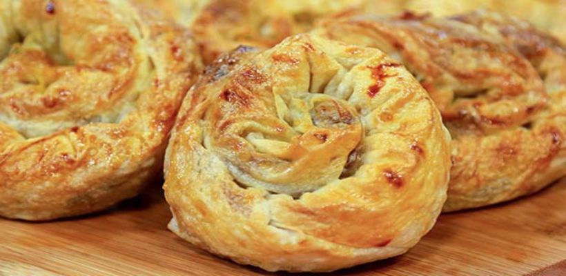 8 Kişilik Hazır Yufkadan Börek Tarifi ve Malzemeleri