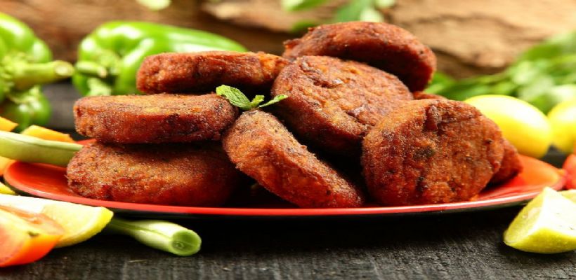 8 Kişilik İrmik Köftesi Tarifi ve Malzemeleri